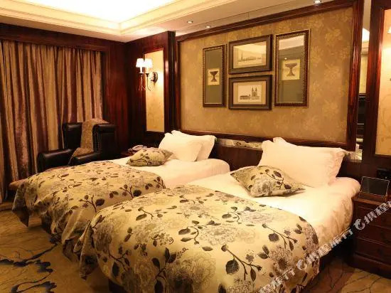 Longquan Hotel