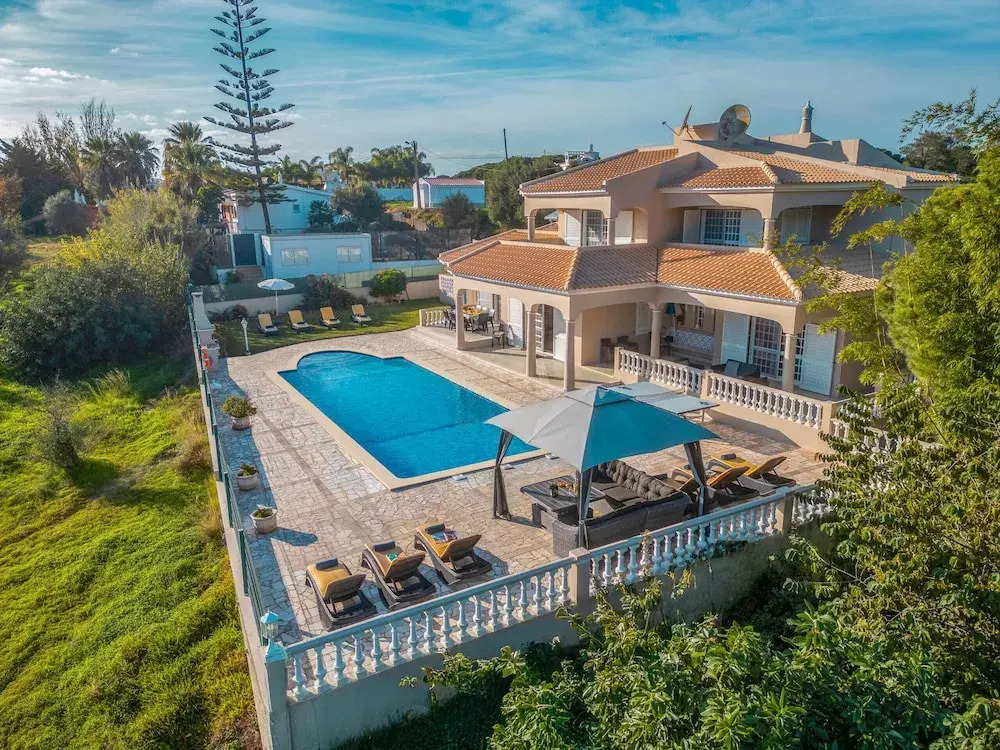 Villa Paloma - tranquilidade com piscina aquecível e BBQ - Albufeira