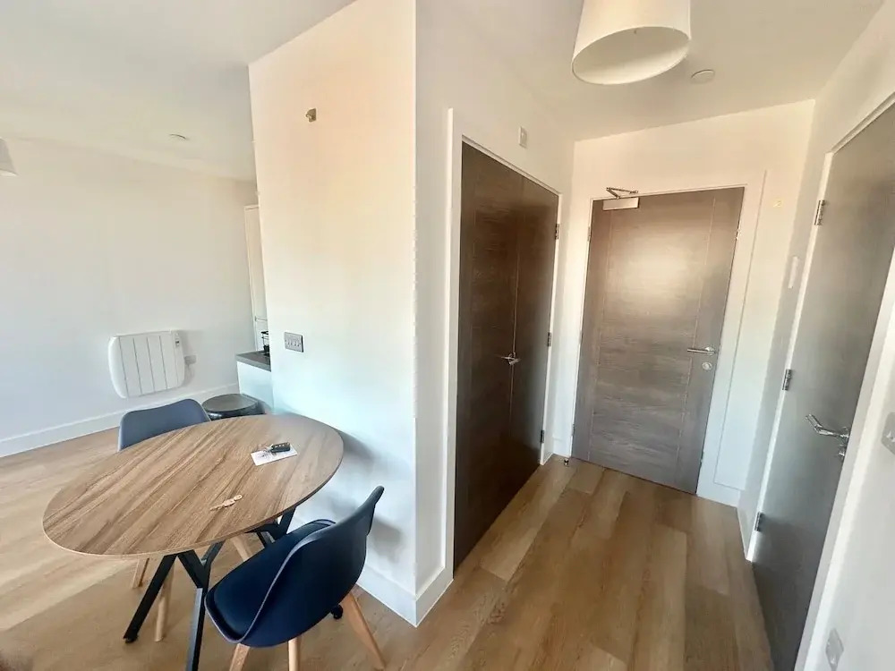 Up to 40 Percent Off Old Trafford Modern Apartment