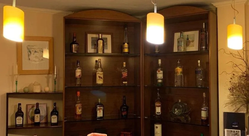 Hera Hotel