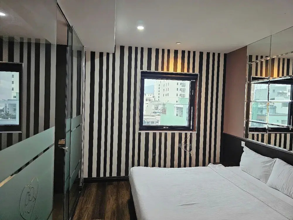 Pink Hotel