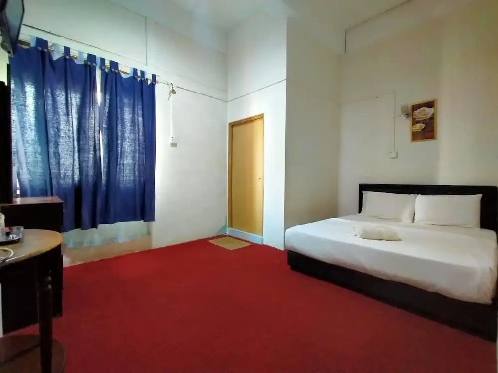 Rz Gold Hotel Official Account