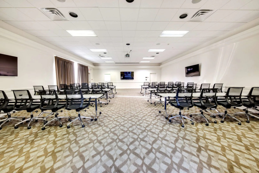 Heritage Hotel, Golf & Conference Center