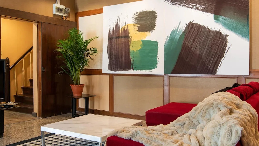 3 Br/ 300 Sqm/siam&platinum /wifi/hbo Go/ Netflix