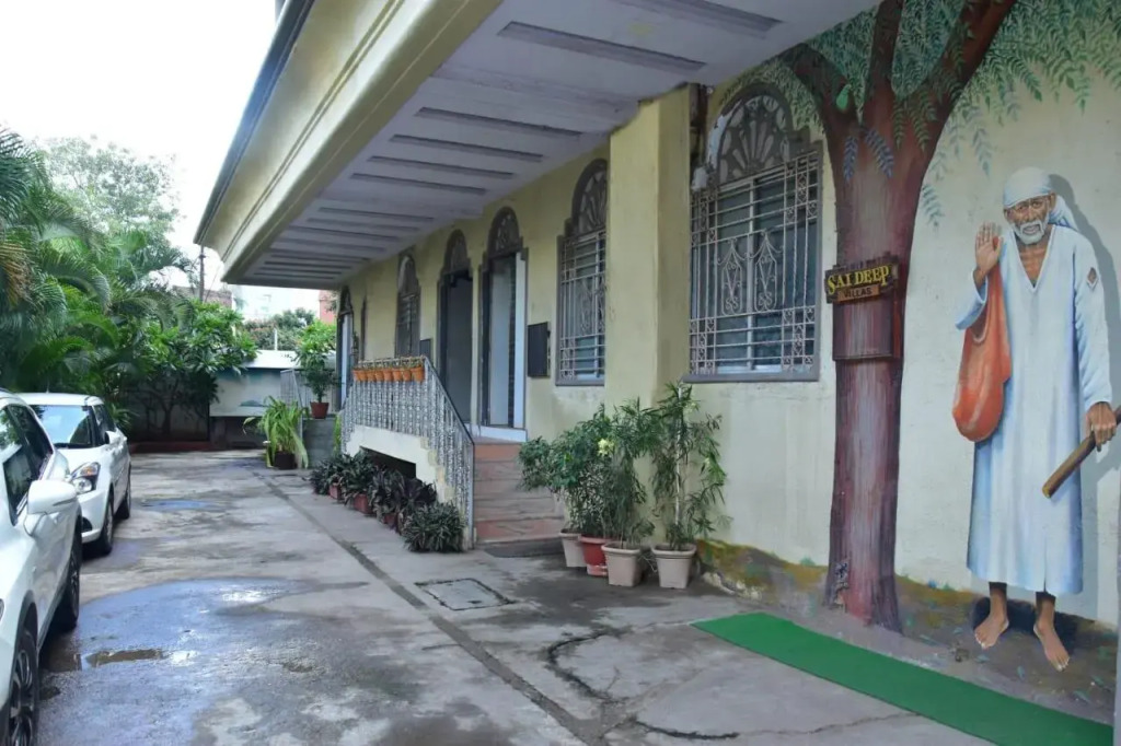 Hotel Saideep Villas, Shirdi