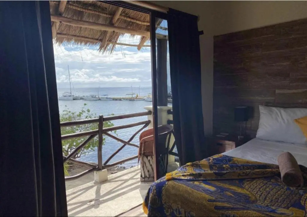 Porto Coral Hotel & Suites