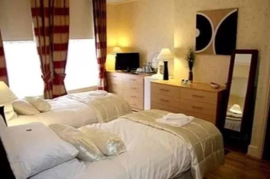 Ullet Suites