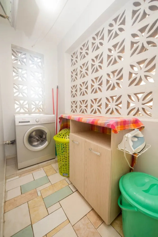 Spacious 2bdr Home-5mins TO Wilson Airport