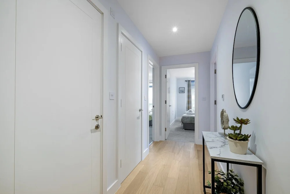 Belmore 1 & 2 Bedroom Luxury Apartment