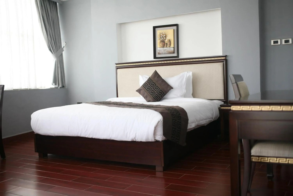 Yadonay Hotel