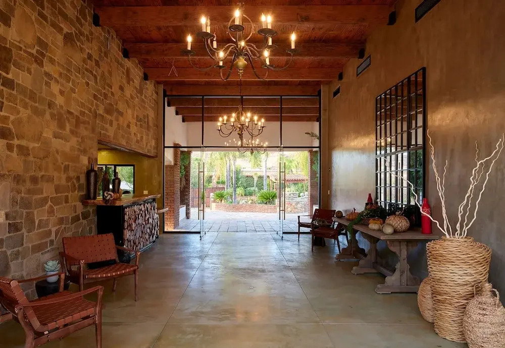 Surya Hotel