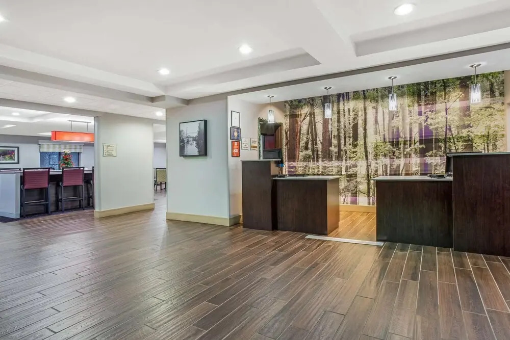 Kautilya Inn & Suites