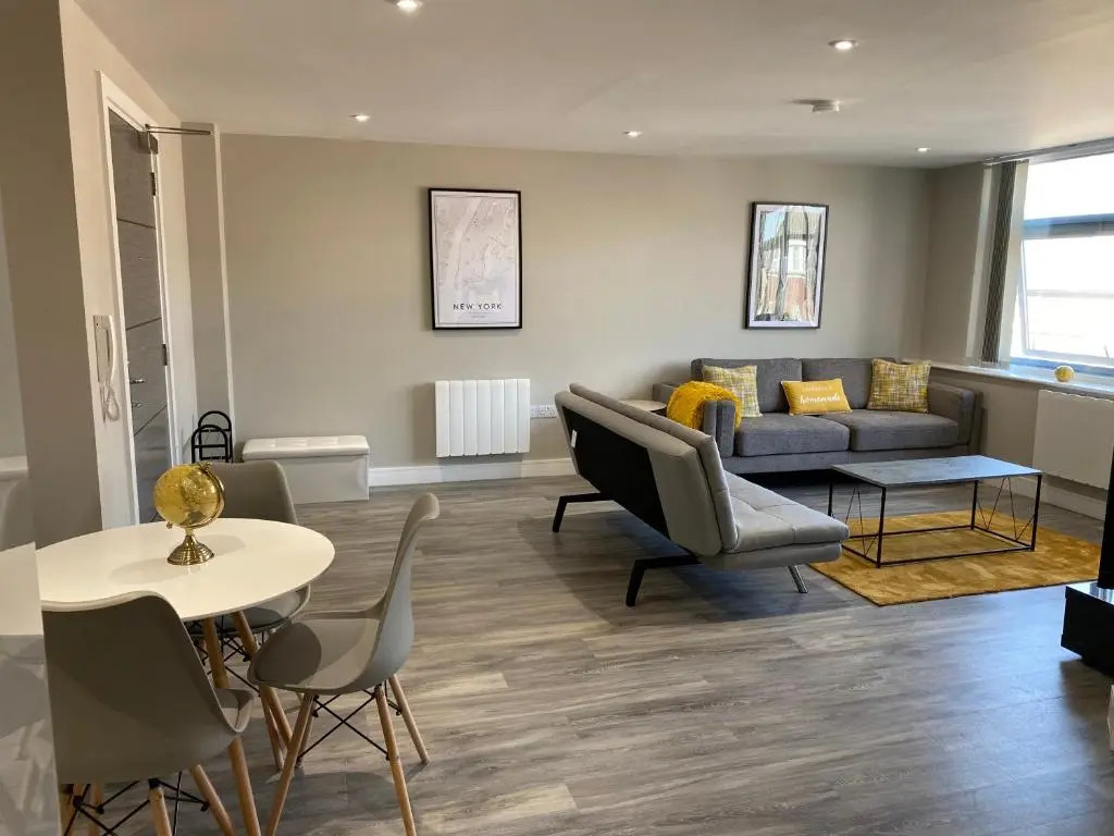 Marie’s Serviced Apartment C, 1 Bedroom City Stay( Free Parking)