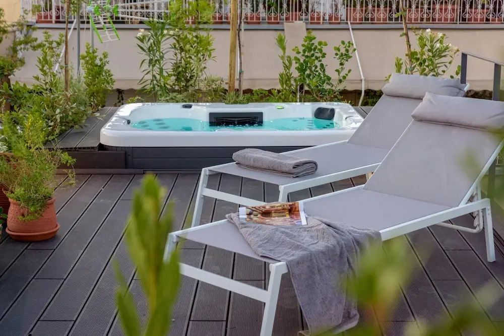Your 4 Bdrm Dream House w Acropolis View Jacuzzi