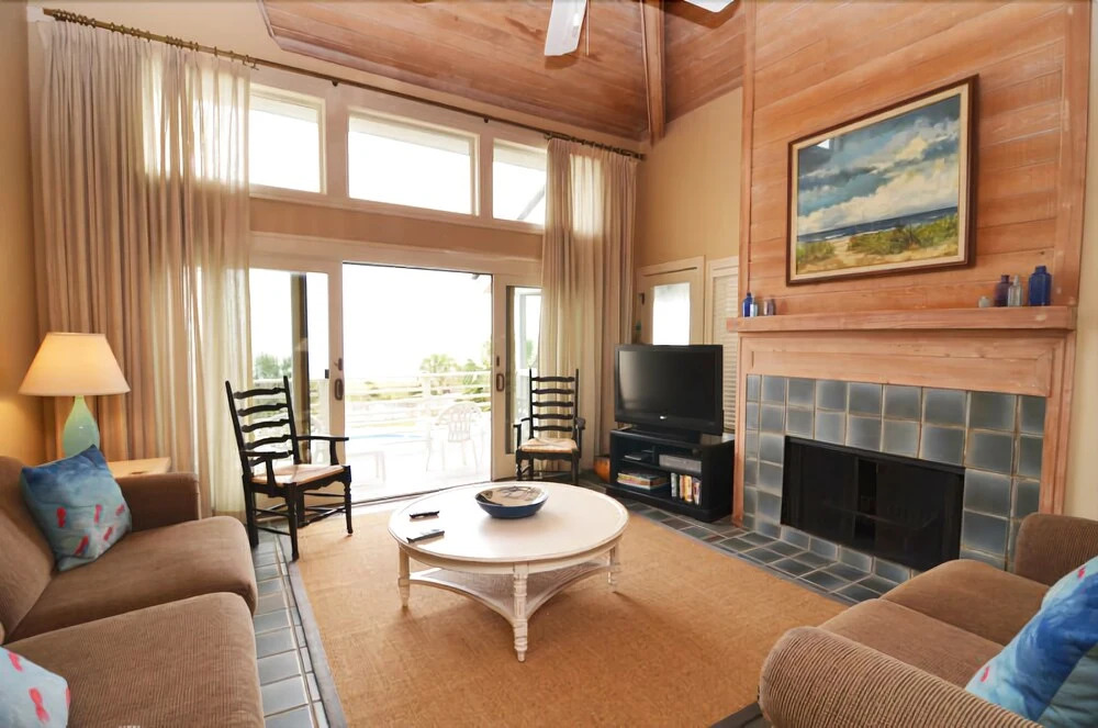 #406 Ocean Anchor - 4 Br villa by RedAwning