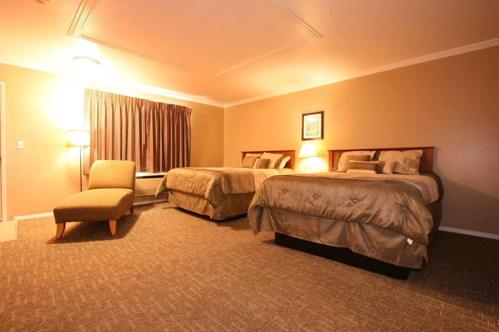 Welcome Everett Inn