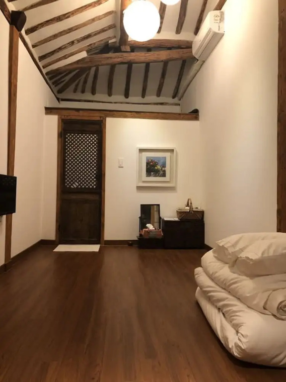 The ladies house
