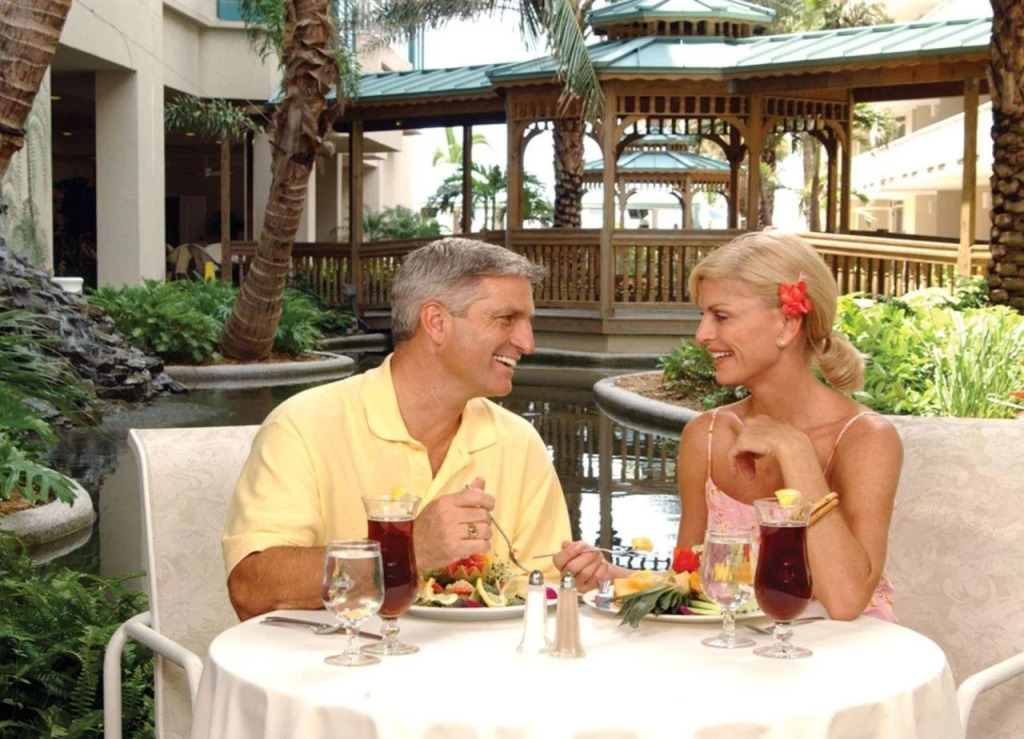 Lido Beach Resort - Sarasota