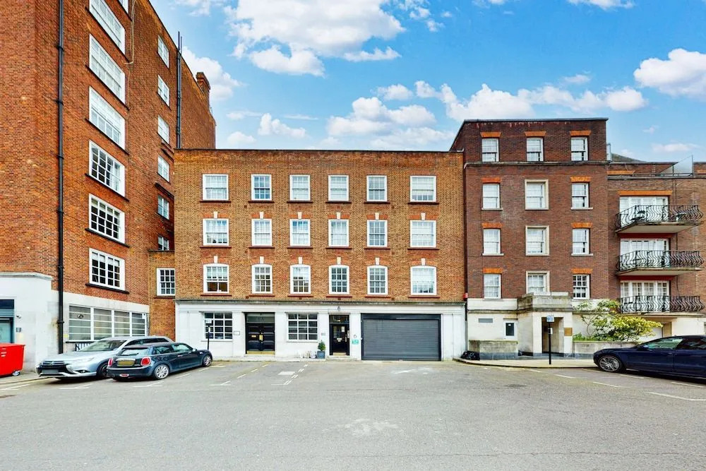 Stay In Mayfair