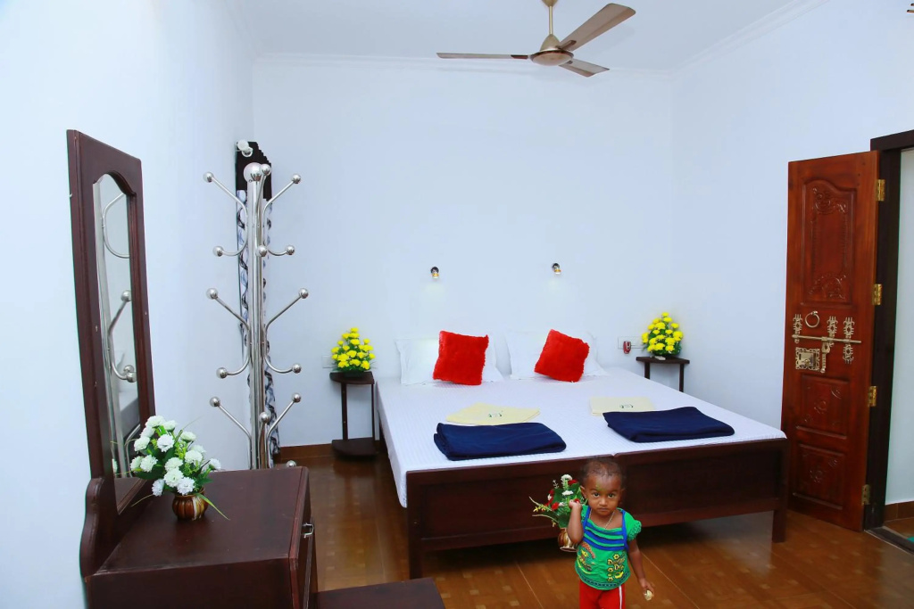 Marari Neena Beach homestay