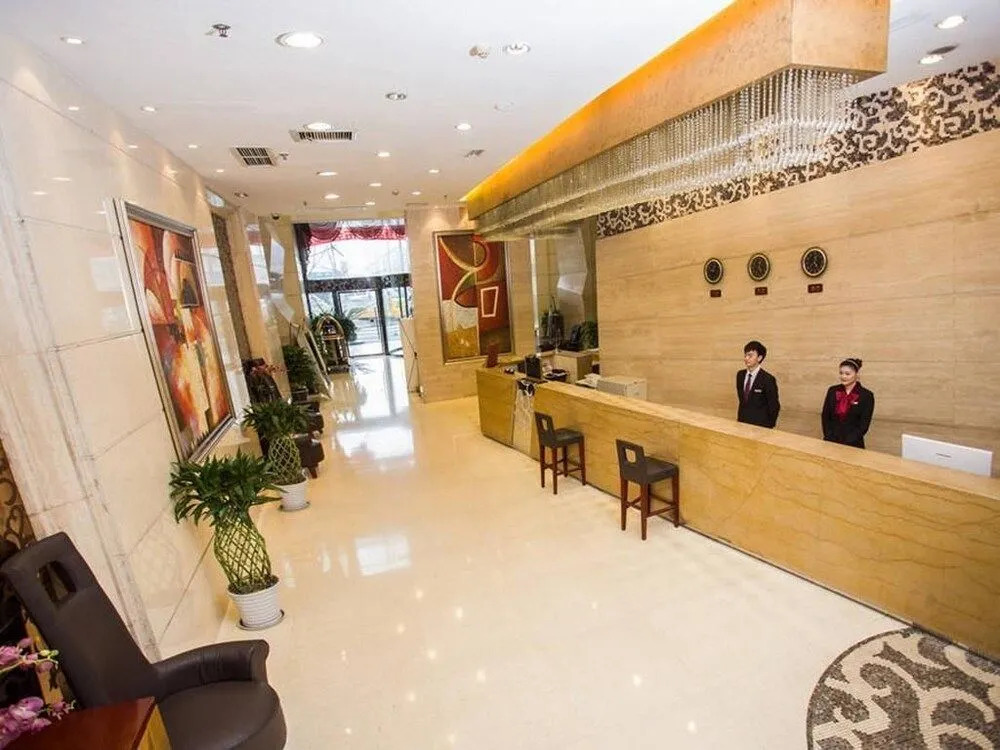 Chengdu Kinfu Center Hotel