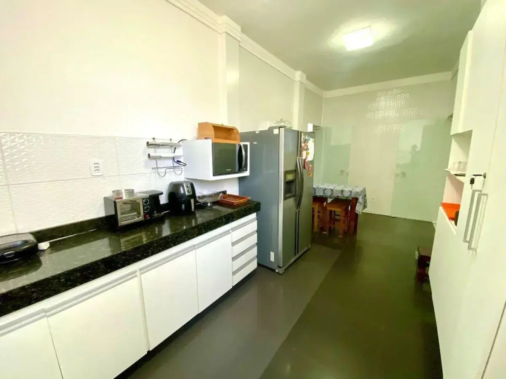 Apart Em Lindo Residencial A 350m Do Farol Da Orla