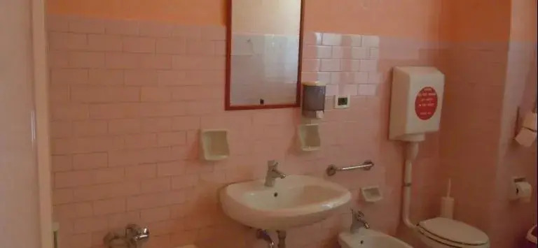 Cadoro