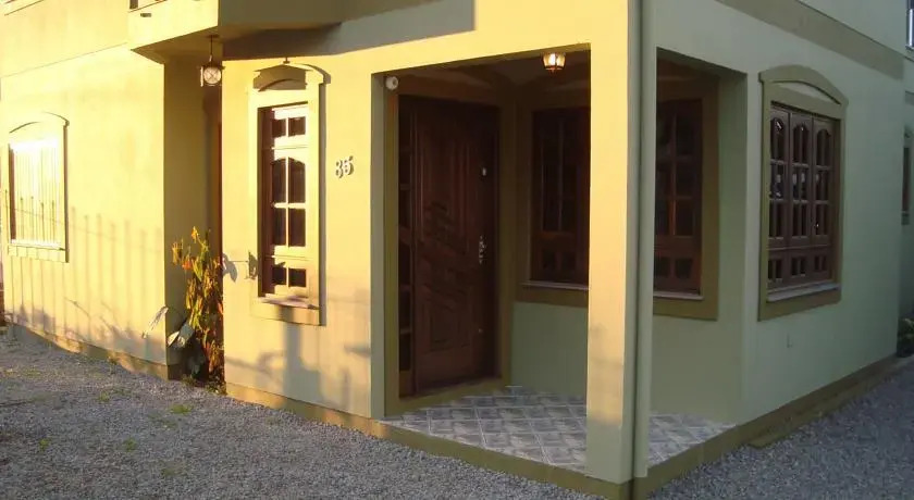 Green House Residence