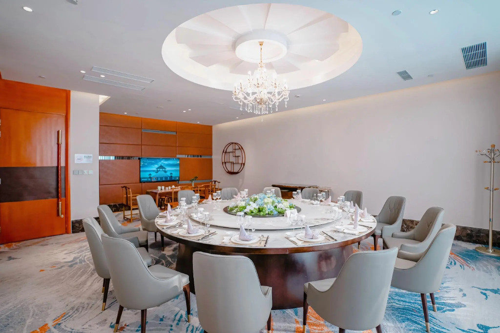 Phoenix Lake Tianquan Hotel