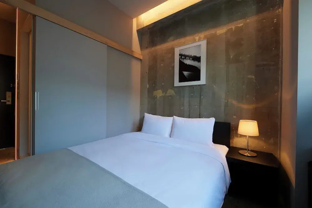Отель Tones Osaka