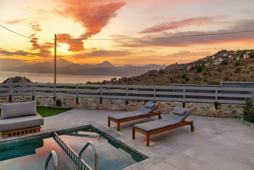 Giannas Panoramic Seaview Twin Villas with pool 1