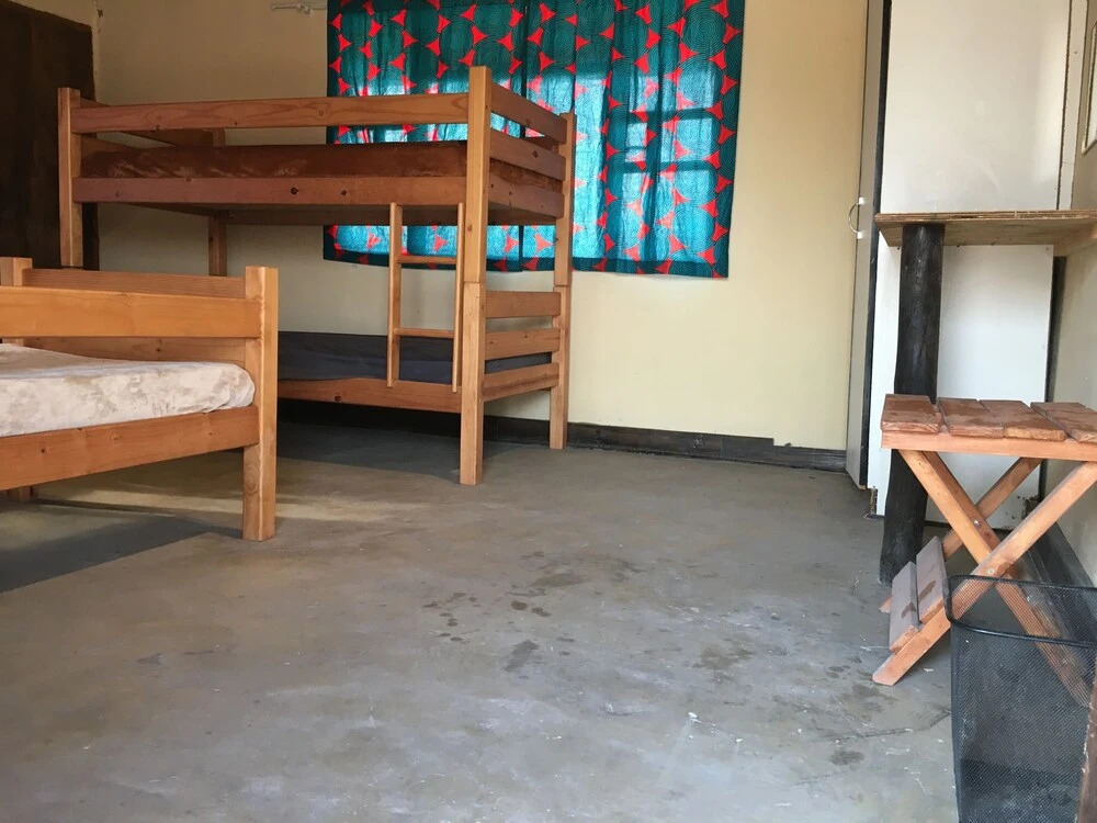 Chaixara Backpackers