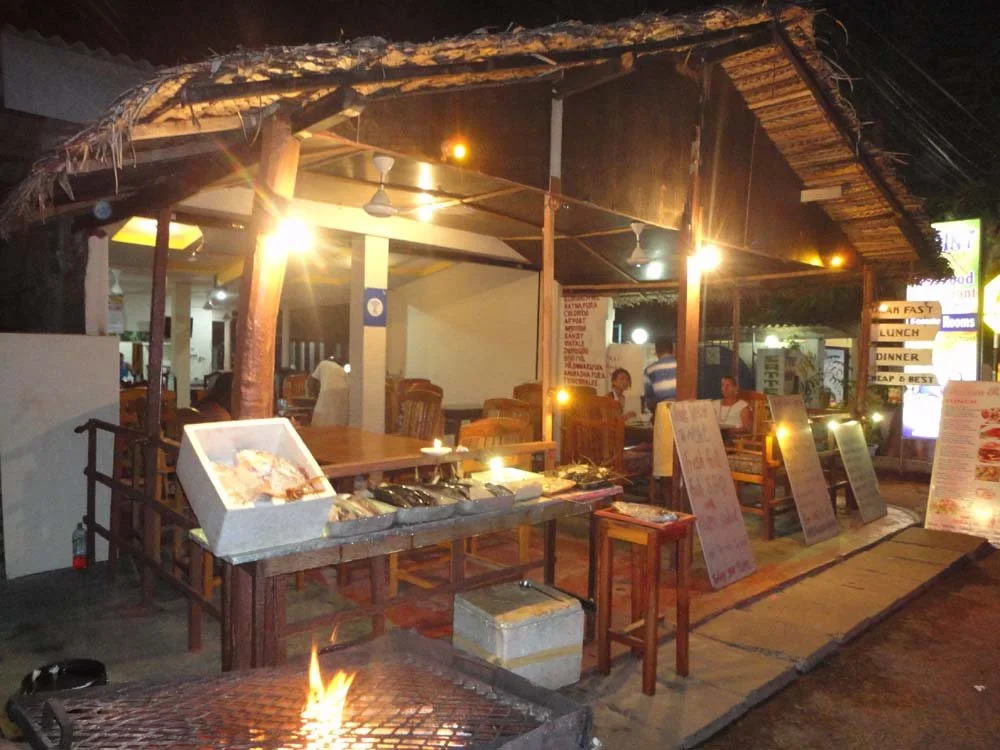 Deans Beach Hotel