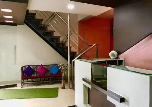 S M Residency