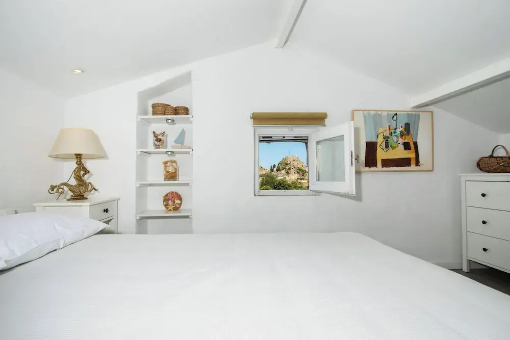 Korifo Old Town by Corfu Escapes