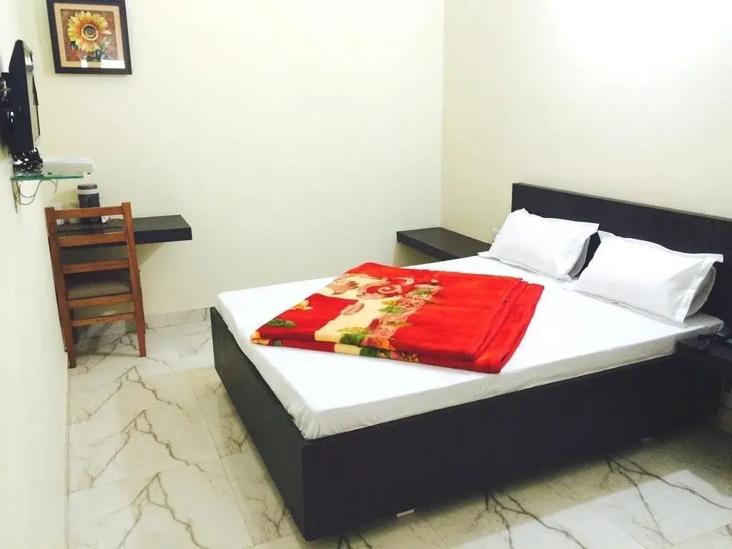 Mehra Inn