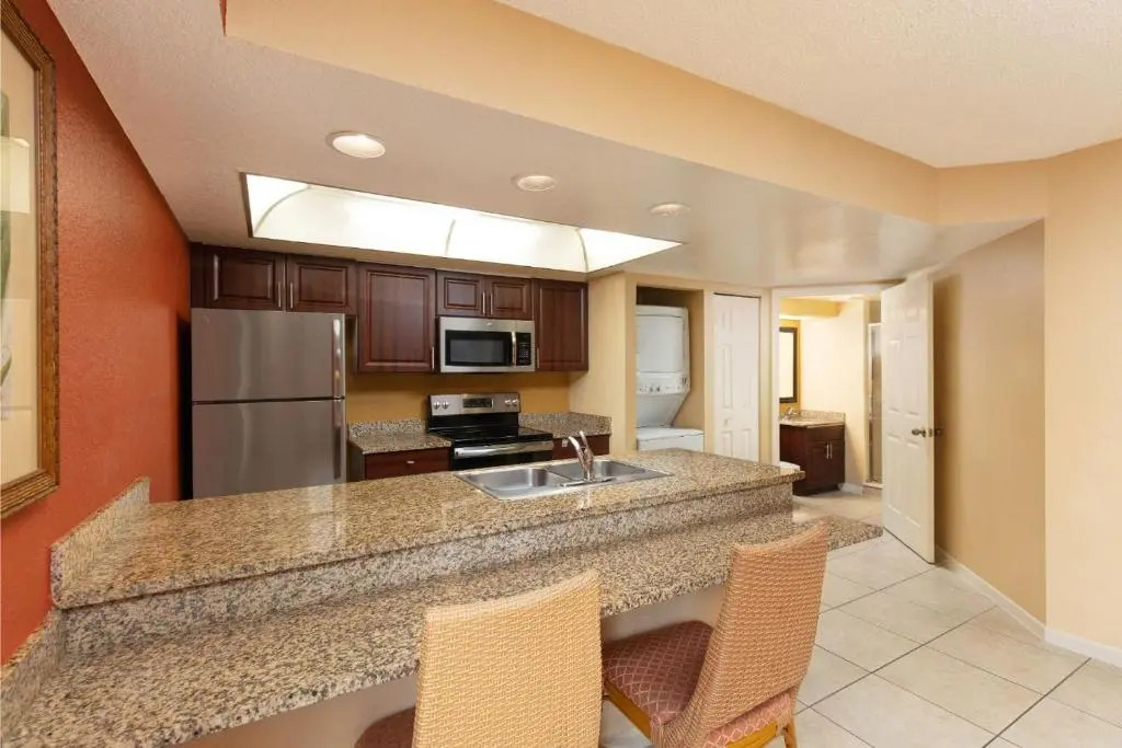 Beautiful Condo Near Disney World