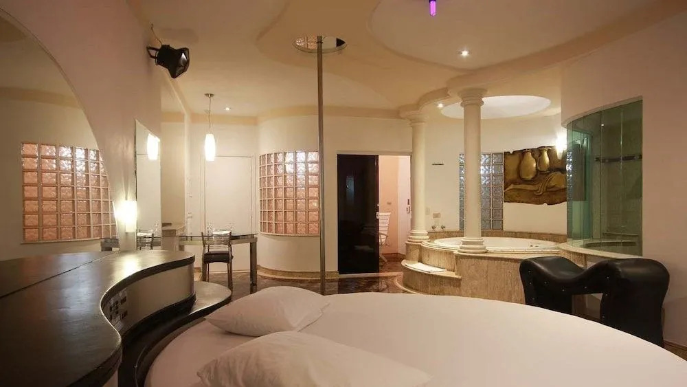 Motel Imperium