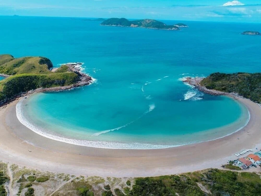 Praia do Forte - Cabo Frio - Aluguel Econômico