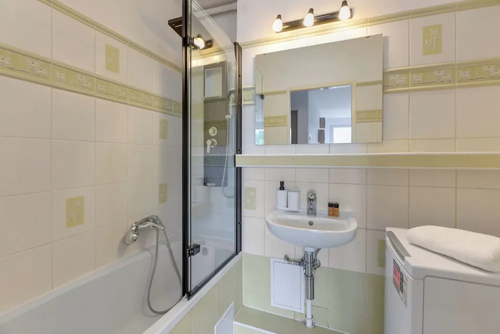 Kraszewskiego 21 by Grand Apartments