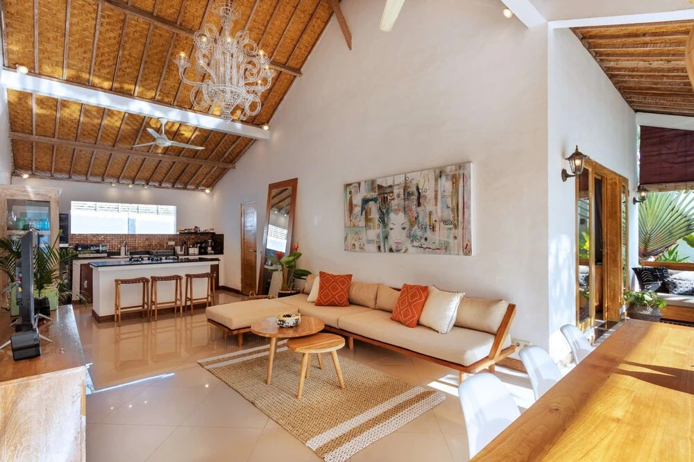Bali Villa Near the Beach, 2030