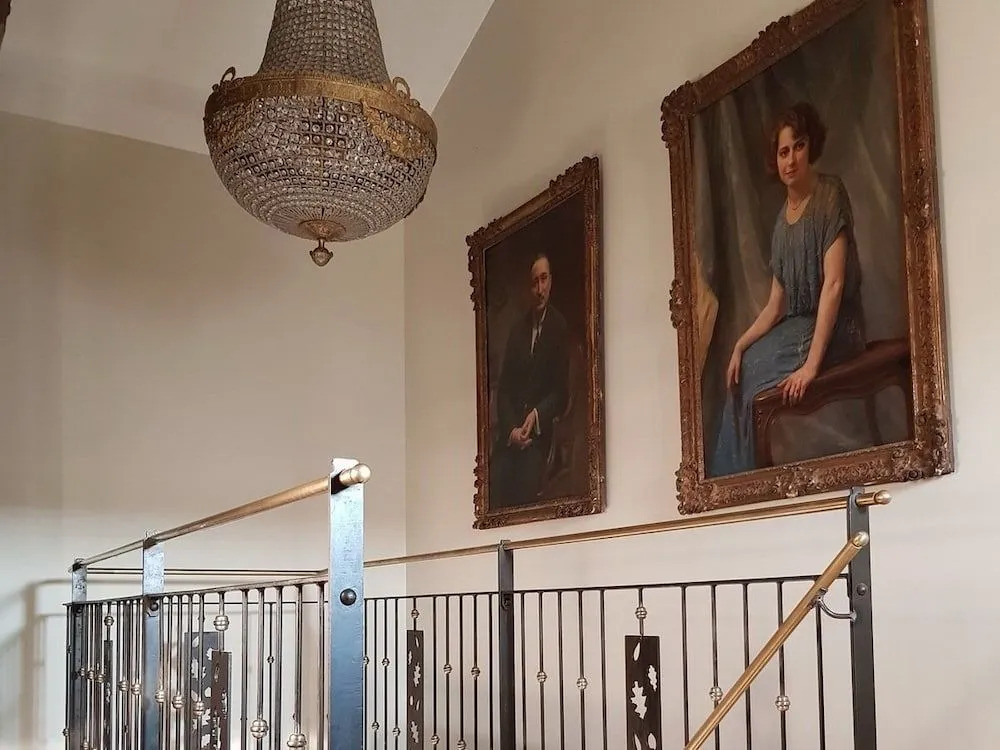 Chateau des Perichons