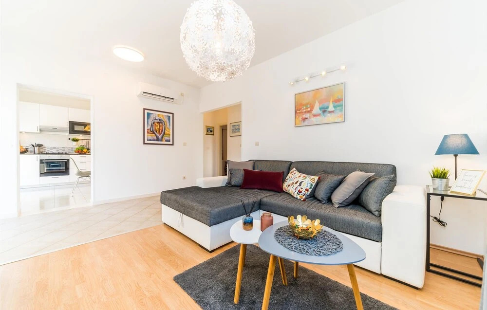 Awesome Home in Bosanka With Wifi and 2 Bedrooms