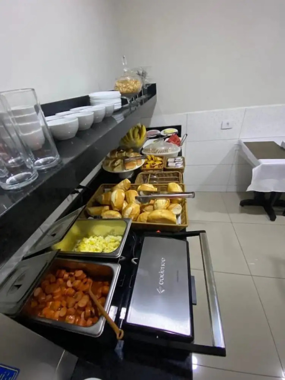Hotel Cumbica Guarulhos - Café da Manhã e Estacionamento Incluso