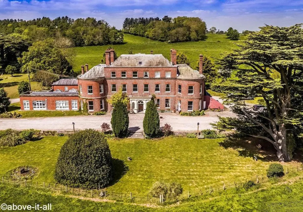 Longworth Hall Hotel