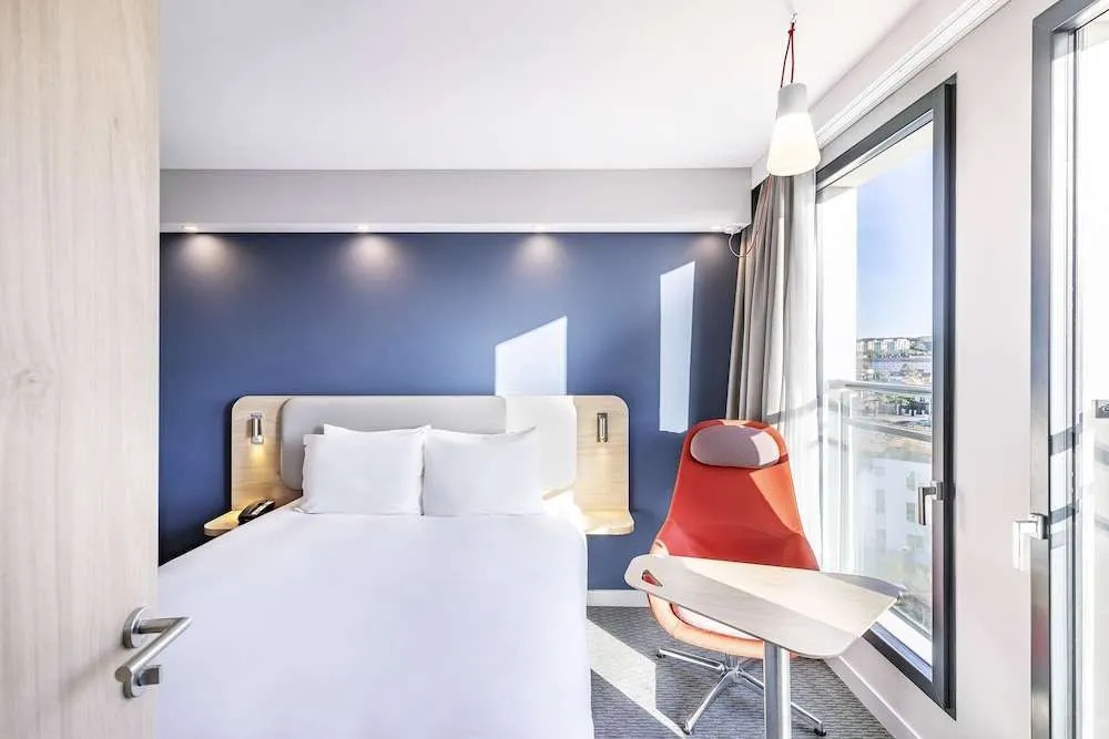 Holiday Inn Express Paris - Poissy by IHG