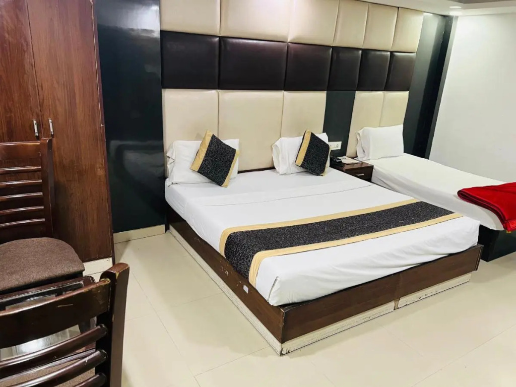 Hotel Asian Blue