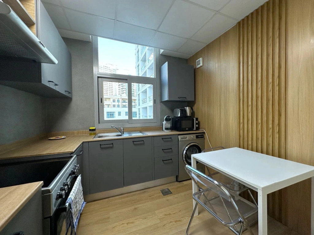 Квартира Ultra Luxury Fully Upgrade with Balcony in Dubai Marina