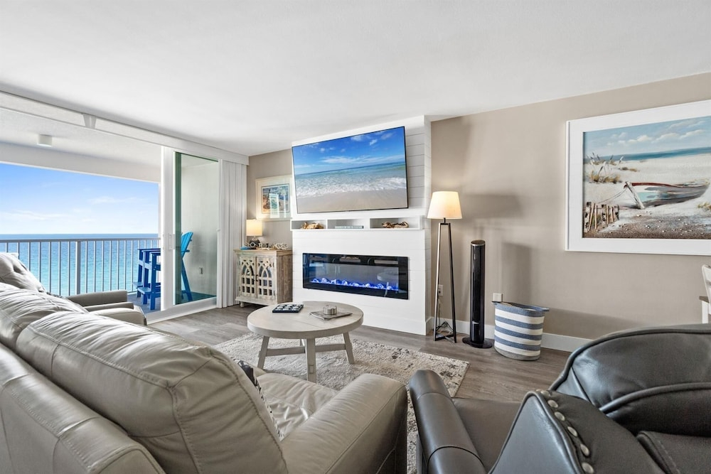 Shoreline Towers 2114 2 Bedroom Condo