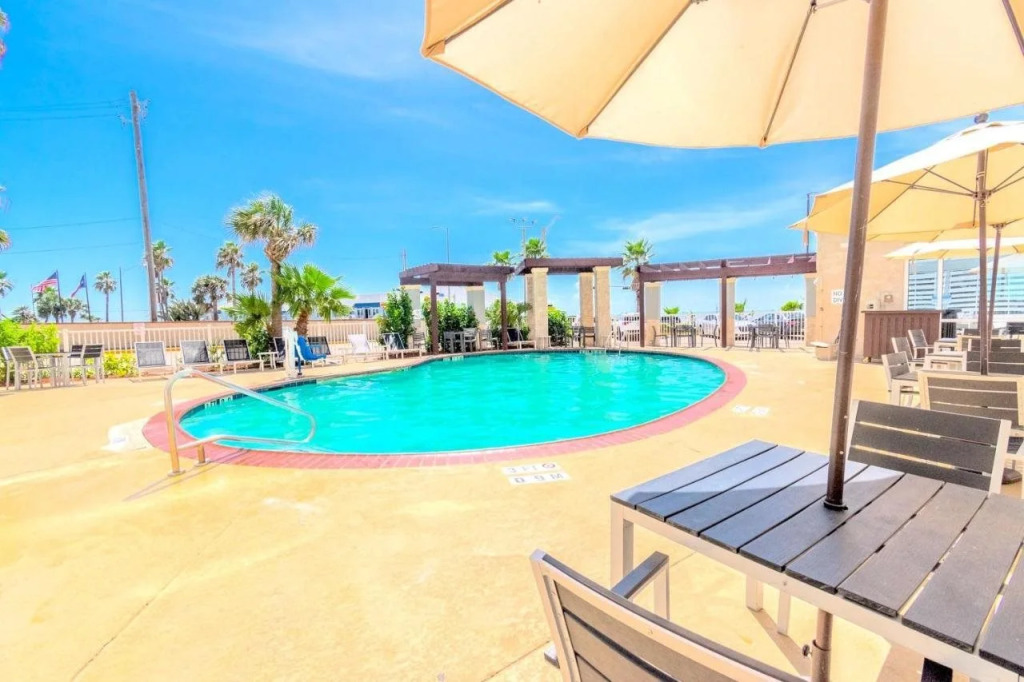 Four Points by Sheraton Galveston